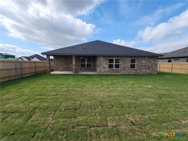 700 Golden Eagle Drive, Salado, TX 76571