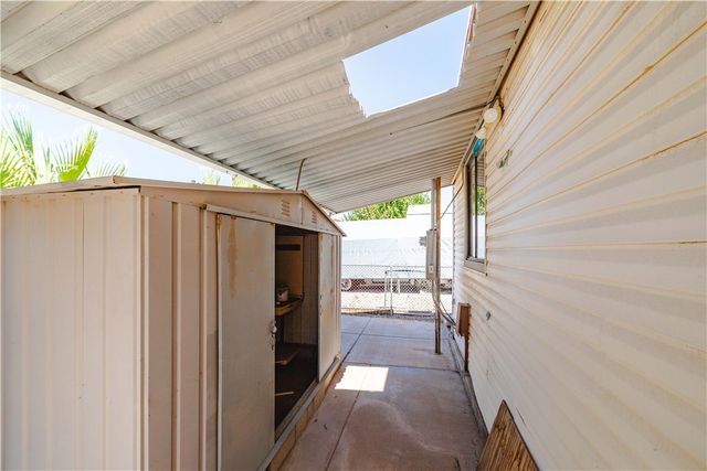 7825 S Mallard Street, Mohave Valley, AZ 86440