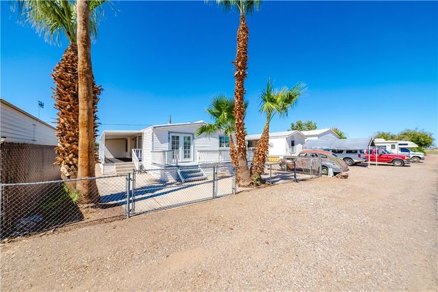 7825 S Mallard Street, Mohave Valley, AZ 86440