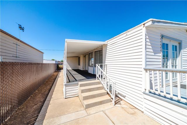 7825 S Mallard Street, Mohave Valley, AZ 86440