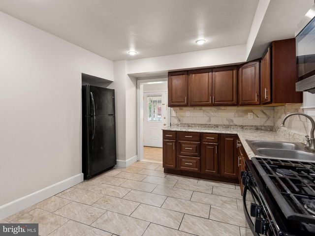 640 ASTOR ST, Norristown, PA 19401