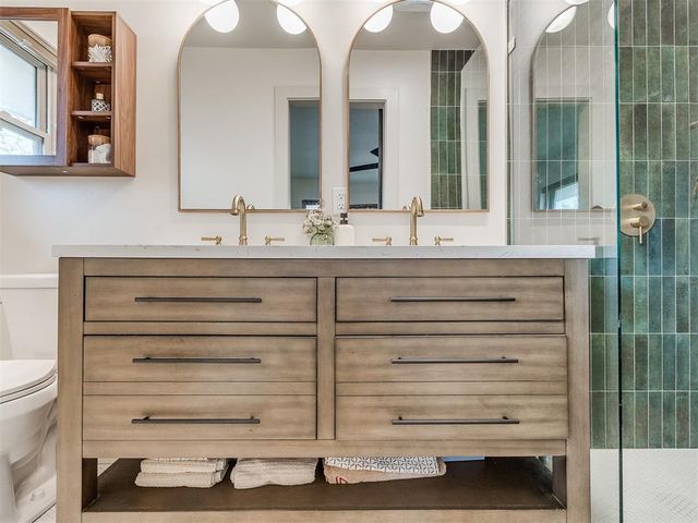 8900 Nichols Road, The Village, OK 73120