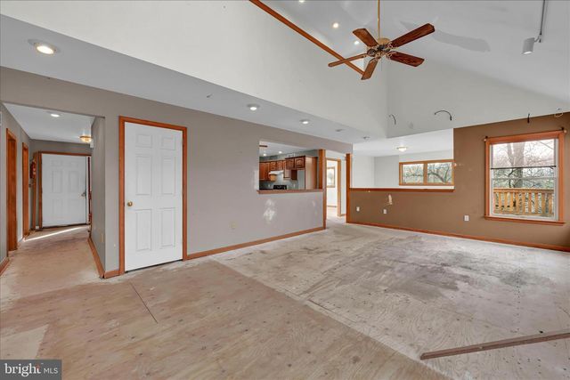 960 FABERS RD, Reading, PA 19606