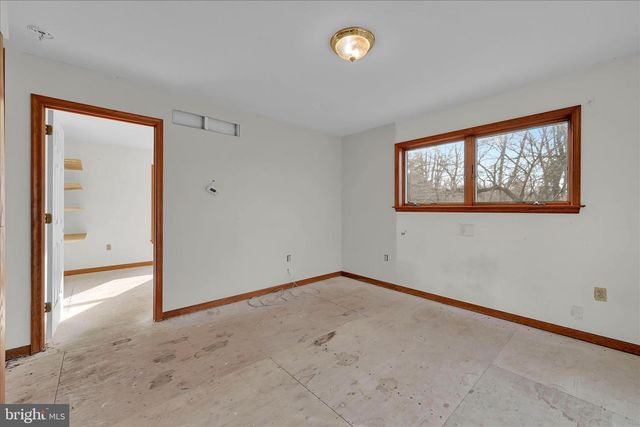 960 FABERS RD, Reading, PA 19606