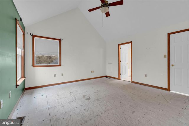 960 FABERS RD, Reading, PA 19606