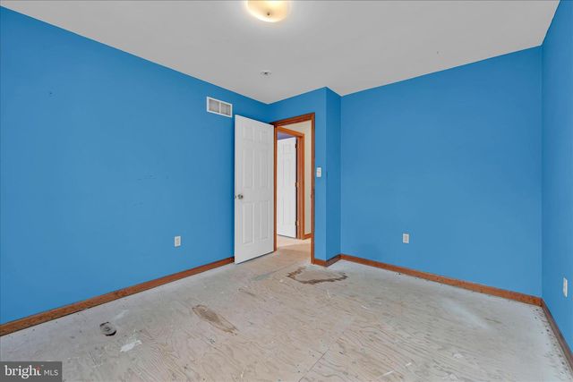 960 FABERS RD, Reading, PA 19606