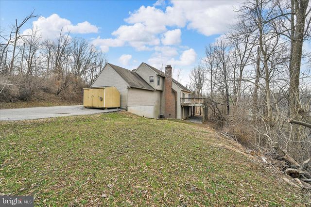 960 FABERS RD, Reading, PA 19606