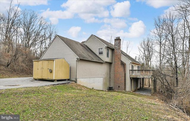 960 FABERS RD, Reading, PA 19606