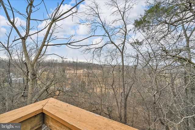 960 FABERS RD, Reading, PA 19606