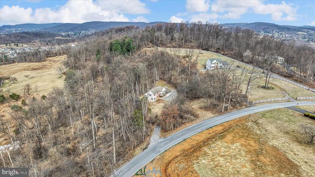 960 FABERS RD, Reading, PA 19606