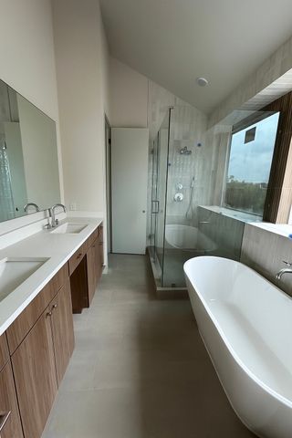 2906 Hawthorne Avenue 104, Dallas, TX 75219