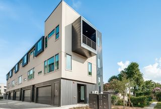 2906 Hawthorne Avenue 104, Dallas, TX 75219