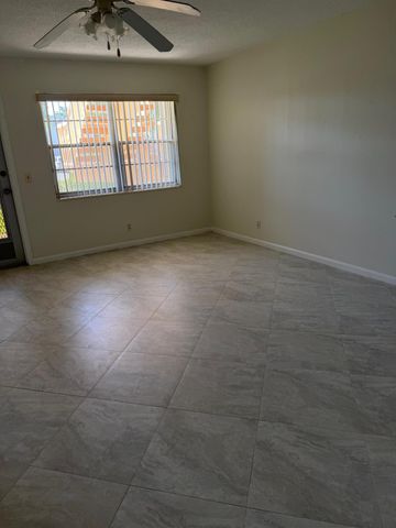 79 Dorchester 79, West Palm Beach, FL 33417