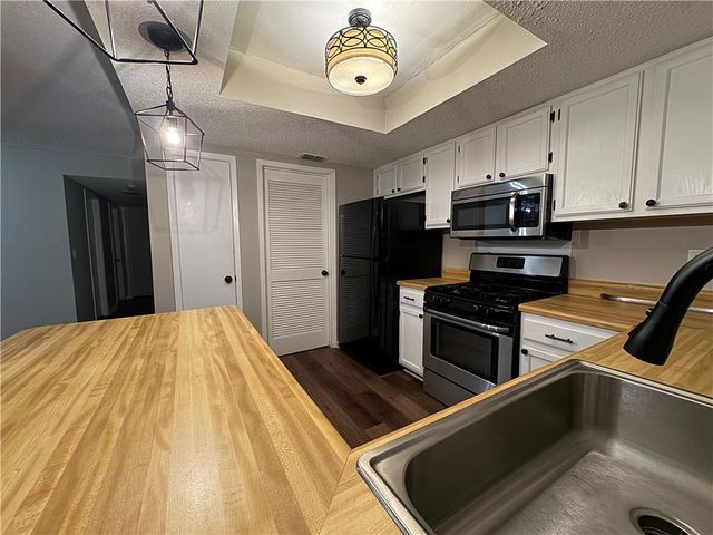 11 Doranne SE Court, Smyrna, GA 30080