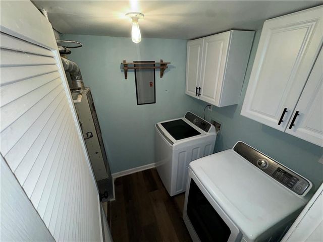 11 Doranne SE Court, Smyrna, GA 30080