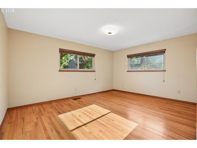 7200 Sw WILSON Ave, Beaverton, OR 97008