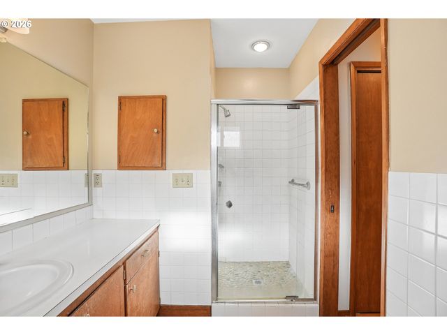 7200 Sw WILSON Ave, Beaverton, OR 97008