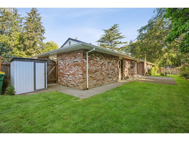 7200 Sw WILSON Ave, Beaverton, OR 97008