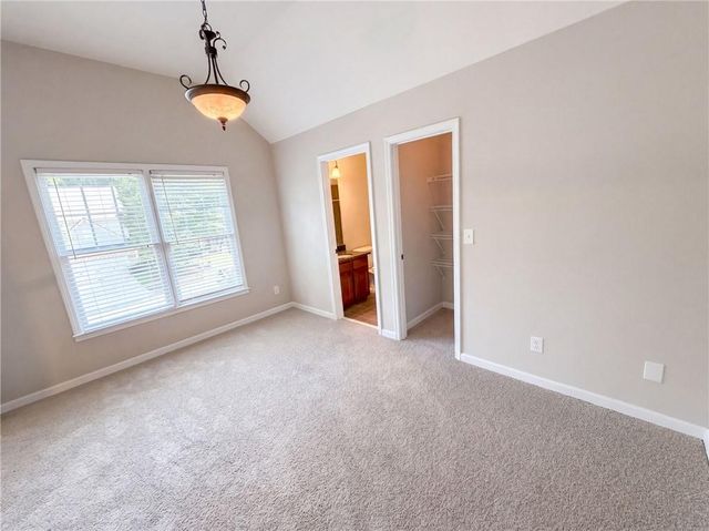 7047 Tree House Way, Flowery Branch, GA 30542