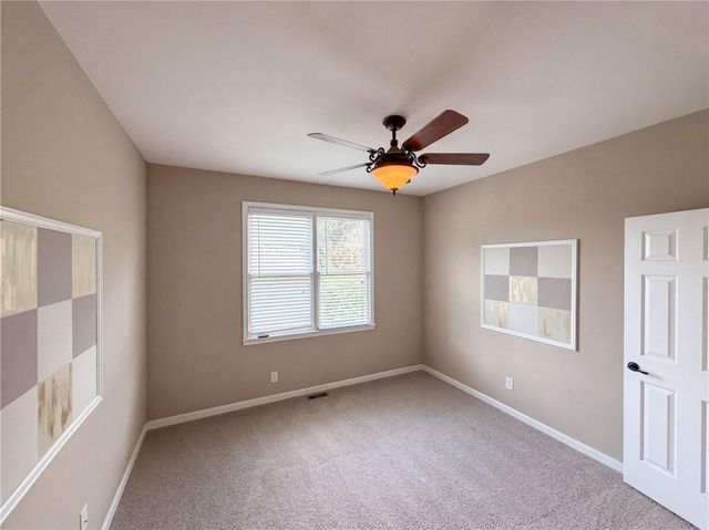 7047 Tree House Way, Flowery Branch, GA 30542
