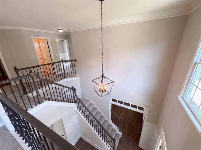7047 Tree House Way, Flowery Branch, GA 30542