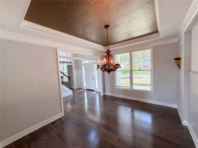 7047 Tree House Way, Flowery Branch, GA 30542