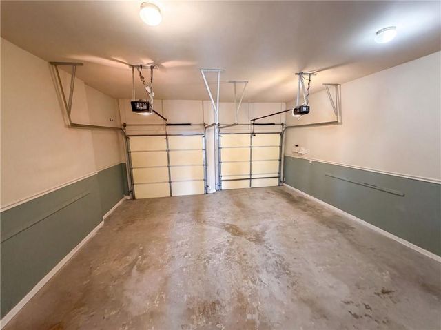 7047 Tree House Way, Flowery Branch, GA 30542