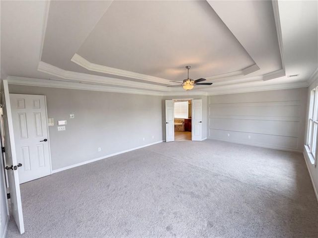 7047 Tree House Way, Flowery Branch, GA 30542