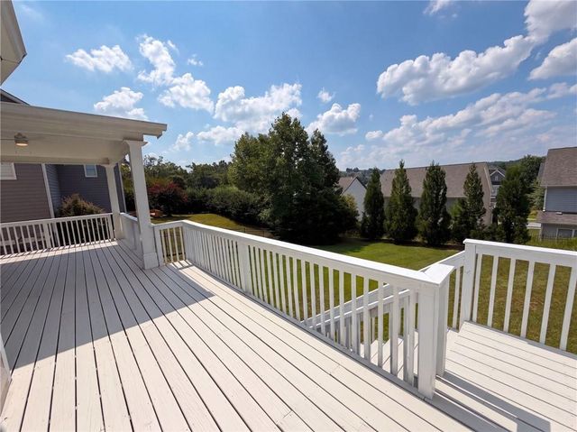 7047 Tree House Way, Flowery Branch, GA 30542