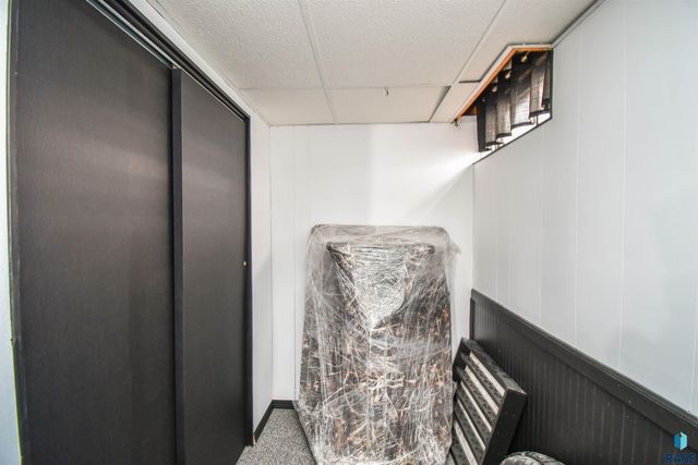 213 W 42nd St Street, Sioux Falls, SD 57105