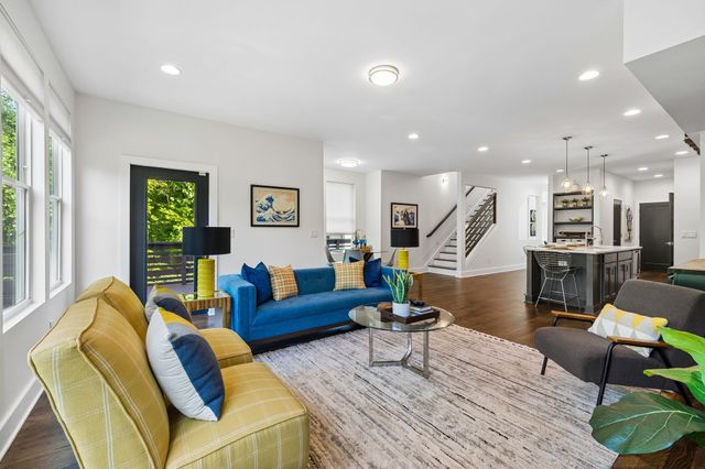 2320 Dalebrook Ct, Nashville, TN 37206