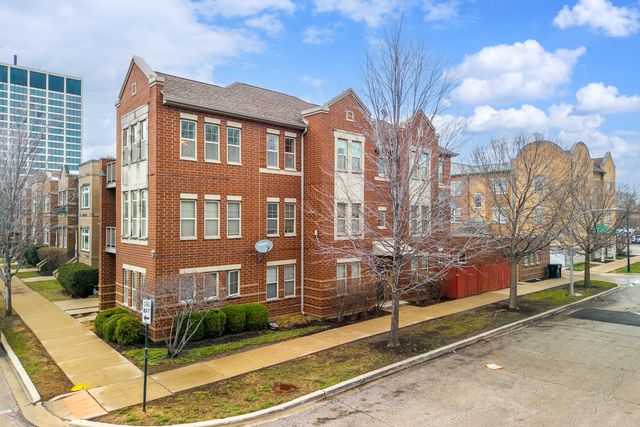 16 W 36th Street 3, Chicago, IL 60609
