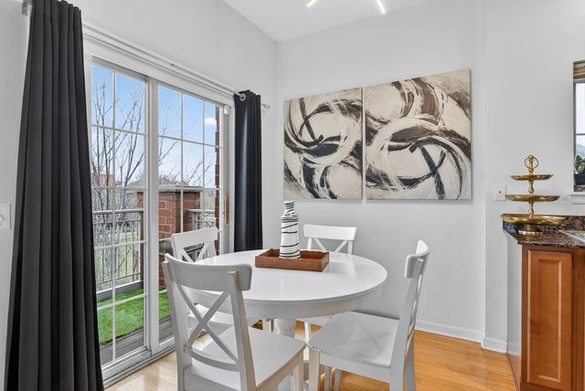 16 W 36th Street 3, Chicago, IL 60609
