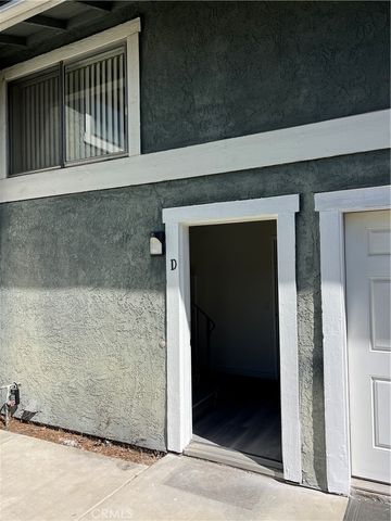 221 Grayson Way D, Upland, CA 91786