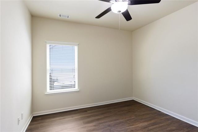 906 Donington Circle, Lawrenceville, GA 30045