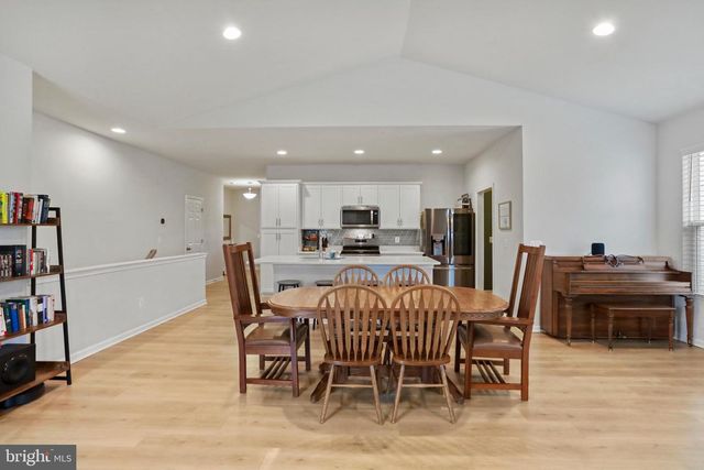 150 NORLAND KNOLL DR, Stephenson, VA 22656