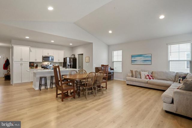 150 NORLAND KNOLL DR, Stephenson, VA 22656