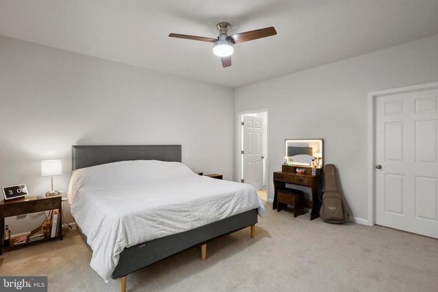 150 NORLAND KNOLL DR, Stephenson, VA 22656