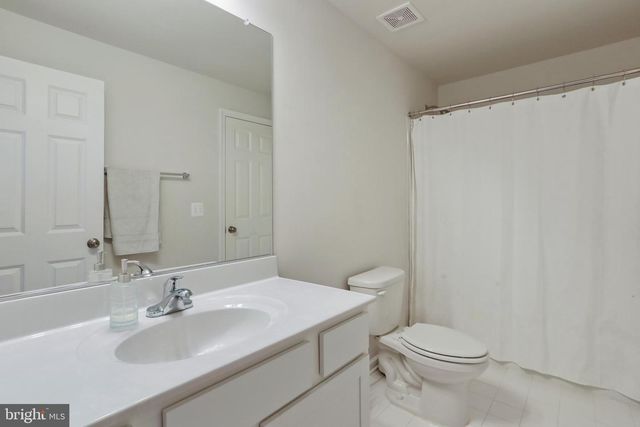 150 NORLAND KNOLL DR, Stephenson, VA 22656