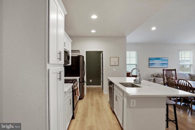 150 NORLAND KNOLL DR, Stephenson, VA 22656