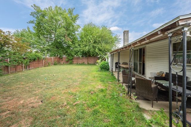 35 Bernadette St, Fitchburg, MA 01420