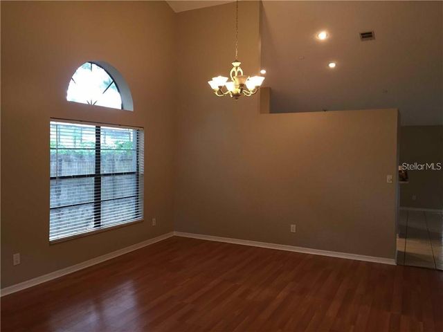 2324 DRESDEN TRAIL, Apopka, FL 32712