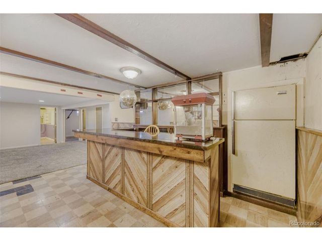 1147 S Kendall Ct, Lakewood, CO 80232