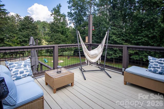 2055 Piper Ridge Drive, Lenoir, NC 28645