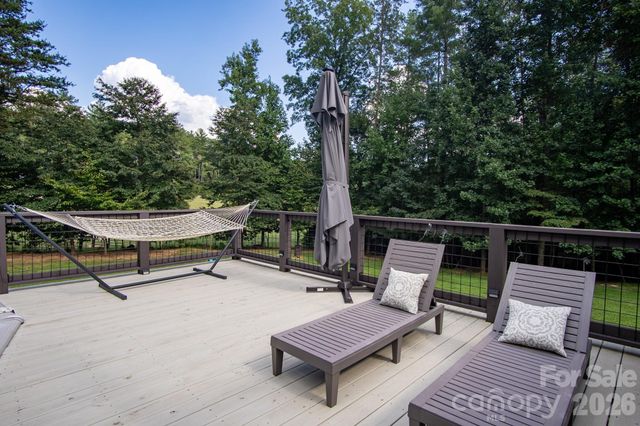 2055 Piper Ridge Drive, Lenoir, NC 28645