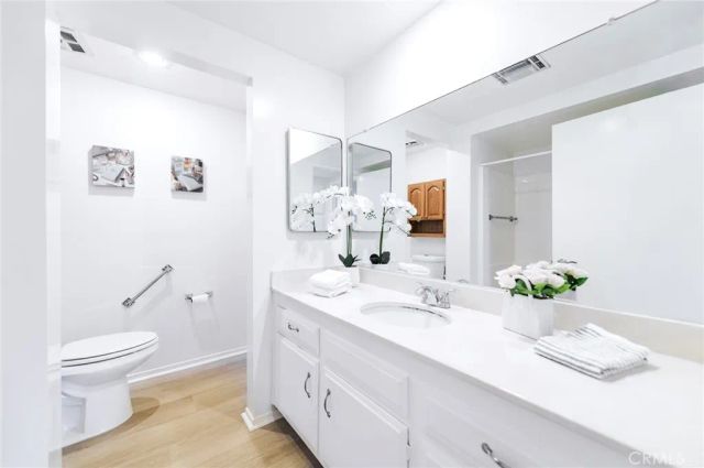2288 Via Puerta P, Laguna Woods, CA 92637