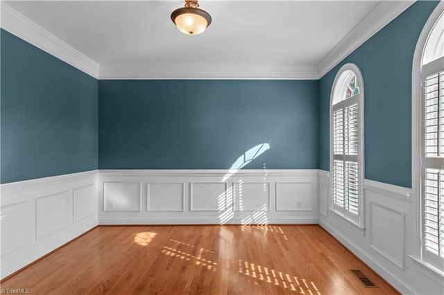 1360 Rosewood Court, Winston-salem, NC 27103