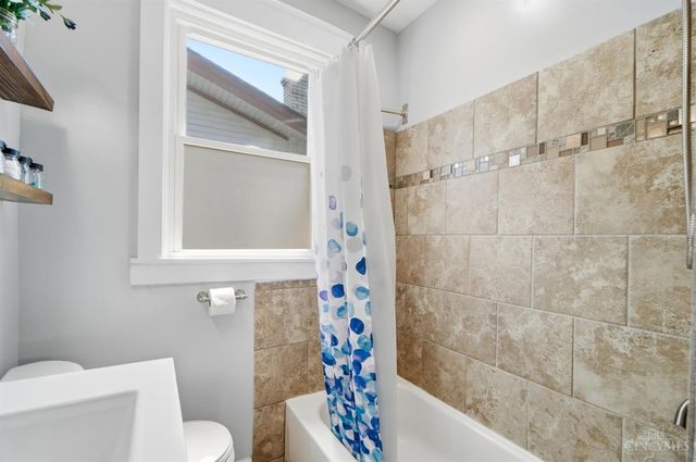 2317 Glenside Avenue, Norwood, OH 45212