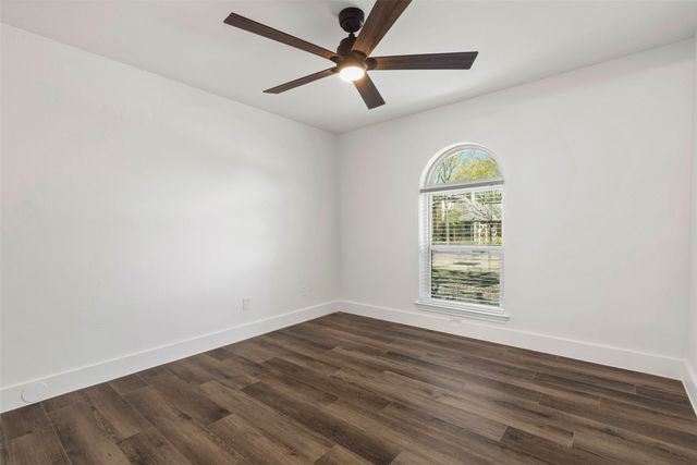 6313 Chelsea Way, Garland, TX 75044