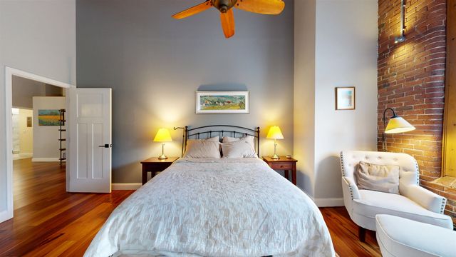 125 Main St Apt 21, Newmarket, NH 03857
